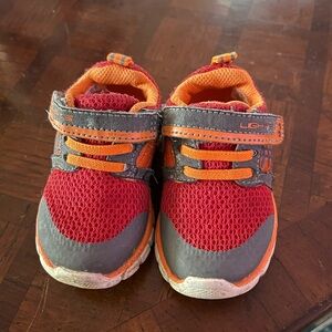 Stride Rite Tennis Shoes